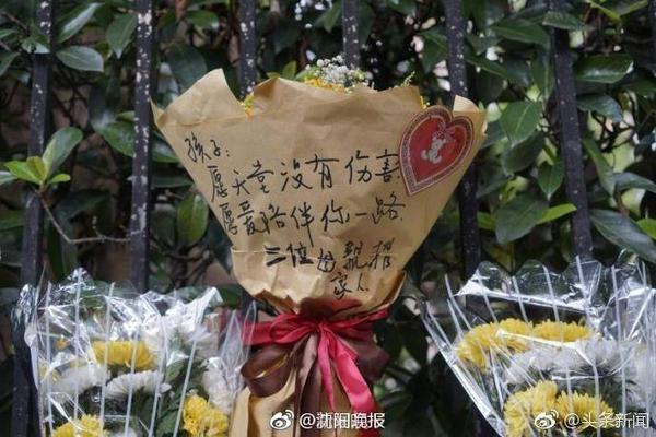 内托评“最爱11人阵”：C罗领衔葡萄牙5人入选，梅西、内马尔在列